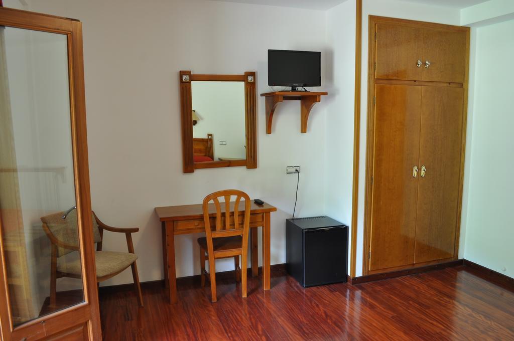 Hotel Latre Broto Δωμάτιο φωτογραφία