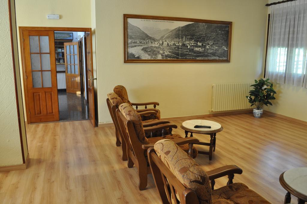 Hotel Latre Broto Εξωτερικό φωτογραφία